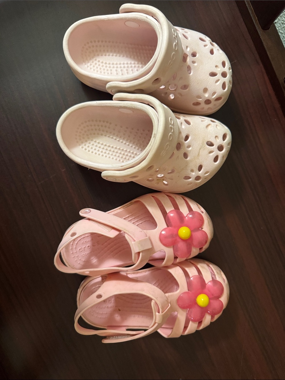 Crocs bundle 6C